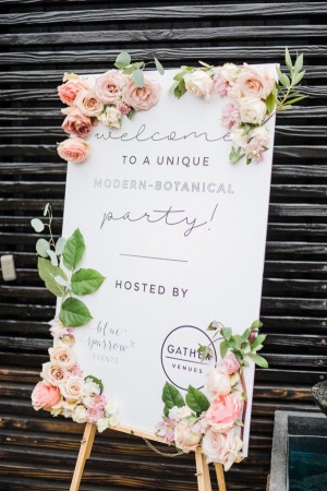 Event: Gather Monroe Open House<br />
Photographer: Brittany Jean Photography<br />
Planner: Blue Sparrow Events